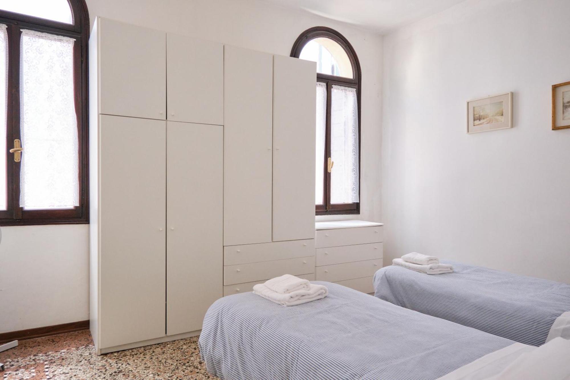 Lustraferi Apartment Venecia Exterior foto